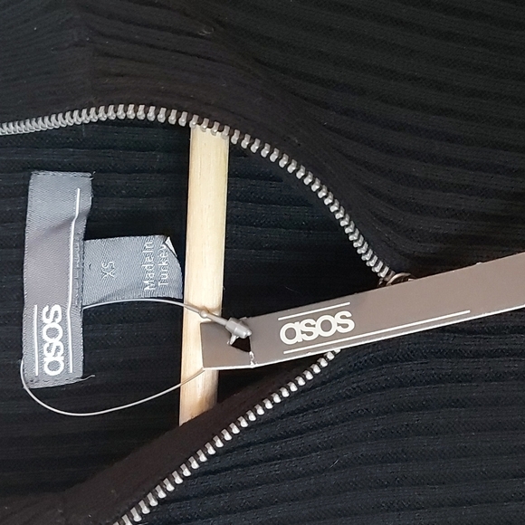 NWT Asos 1/4 Zip Ribbed Knit Long Sleeve Mockneck Tunic Length Sweater Size XS - Picture 3 of 5